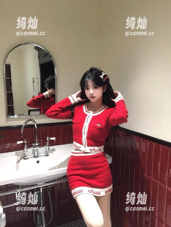 17 www.17直达:最近这个瓜圈子太热,坐不下就得贴着人看!