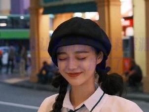 谁让我们直达黑料深渊？17c吃瓜真的是太疯狂了！