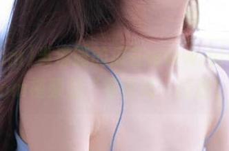 当沸腾的瓜在www.ylie51.com视频里‘零距离’接触！