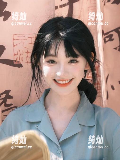 51cg 在“51cg12”,视频上演真人版“你对我说喜欢,我可不可以?”