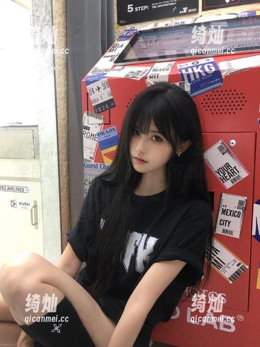 51吃瓜 “分享51吃瓜网址,万一就成全民吃瓜大神了!”——说不定还能get到隐藏彩蛋呢。