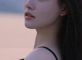 718sx网站：又一段“我跟你讲，这瓜太甜了！你得试试”的劲爆视频！
