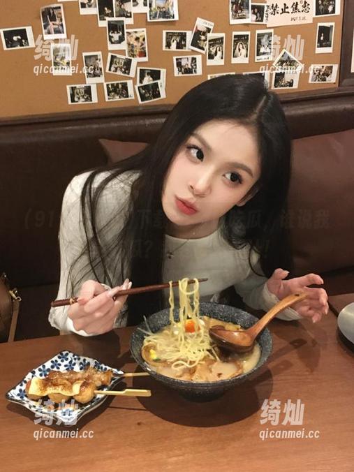 91今日吃瓜 下载91今日吃瓜,谁说我只能吃瓜?我还要喝橙汁!
