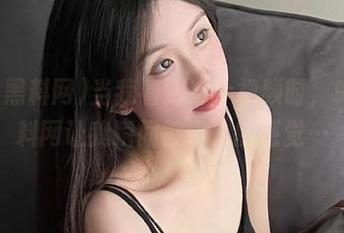 当我看到这个视频时，91黑料网让我瞬间被吸入的感觉…