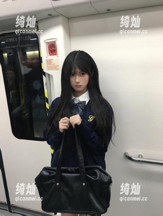 cg91 跟着www.cg91.com来吃瓜,免费加料,瓜本身已经不够用了!