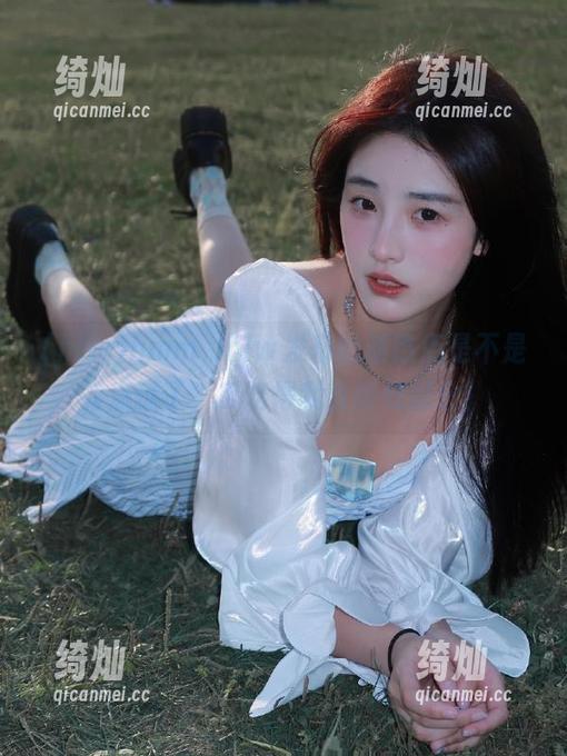 hlw hmm,hlw发布的新热点是不是有点过了,瓜吃得我直呼好过分!
