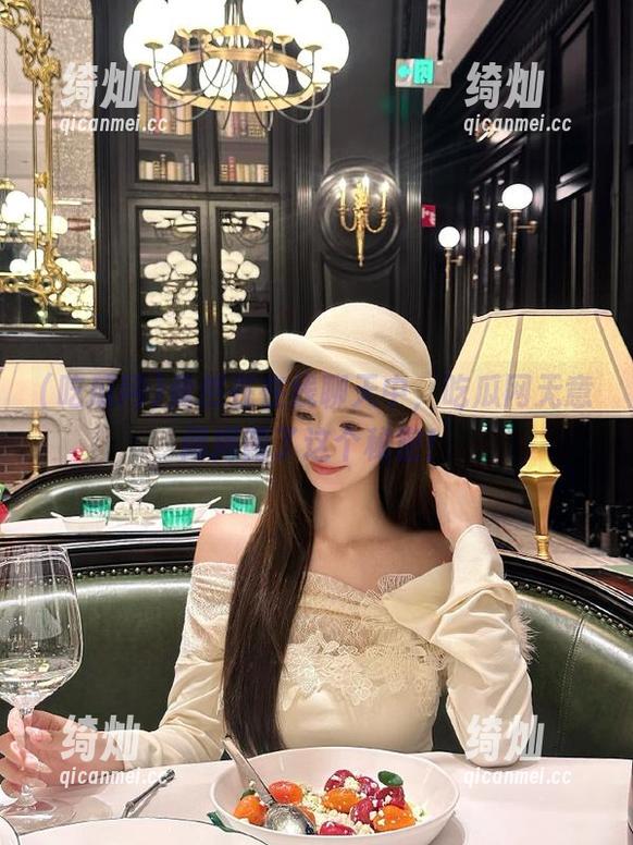 吃瓜网 竟然在在线聊天中,吃瓜网无意间揭露了这个秘密!