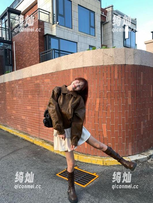 吃瓜聚集地 吃瓜聚集地,登录后让我怀疑自己从未真的活过