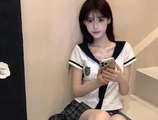国产黑料的入口就像一个无底洞，每个瓜都让我深陷其中，无法自拔！
