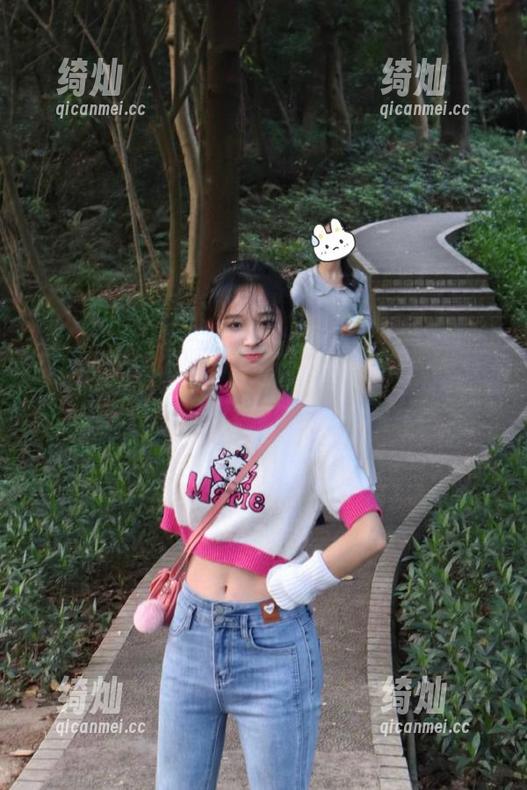 扒哥黑料 扒哥黑料:免费的视频在线观看入口,快来围观那些劲爆八卦!