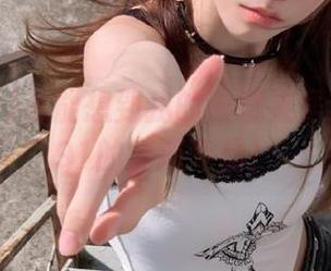 谁能想到我的收藏夹居然是黑料91的全新专辑！