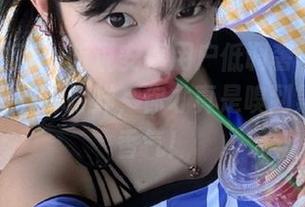听说安卓用户低调奢华有内涵？下载黑料不打烊，你才真是嗅到黑暗中的香气！