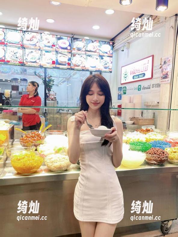 苹果版黑料不打烊下载：能不能更黑一点？！