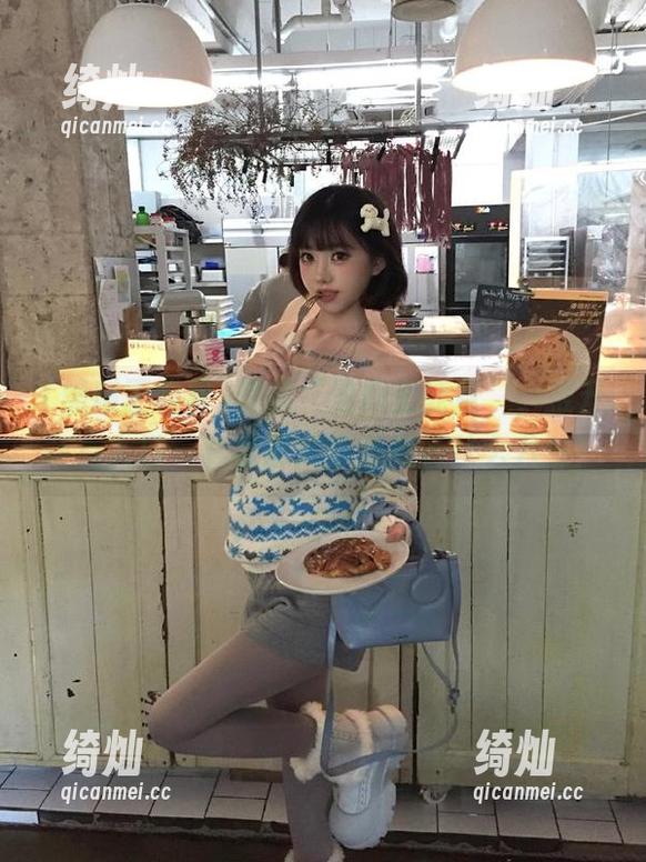 黑料正能量 登录“黑料正能量”,推开夸克入口,看看屏幕背后藏着什么八卦!