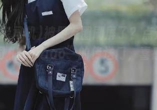 被朋友圈刷屏了？点开“黑料老司机heiliao”的传送门，喜感不断！