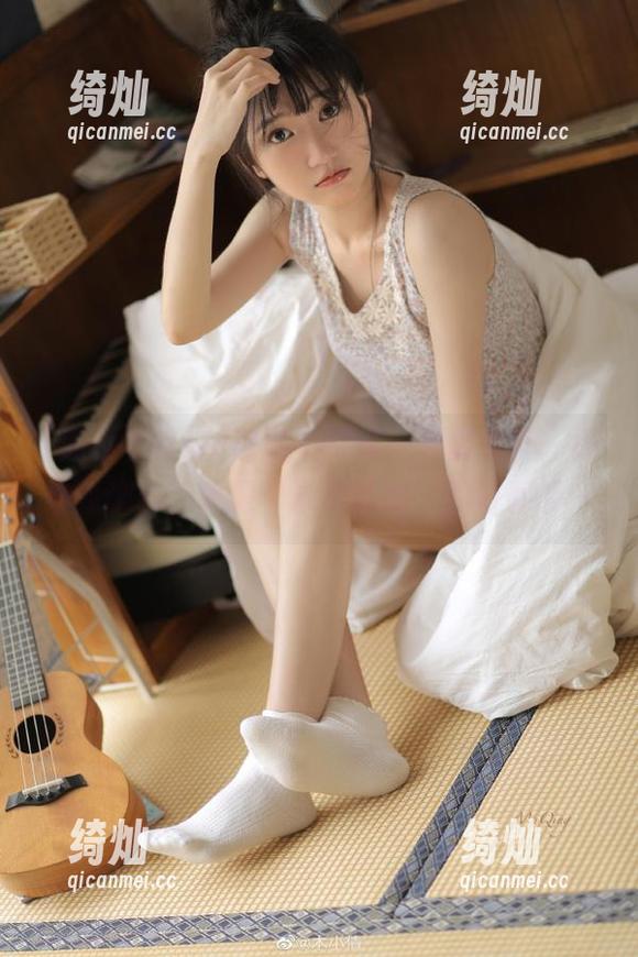 黑脸不打烊 黑脸不打烊:只要点开,瓜你我都有,真是“永不迷路”的好帮手~
